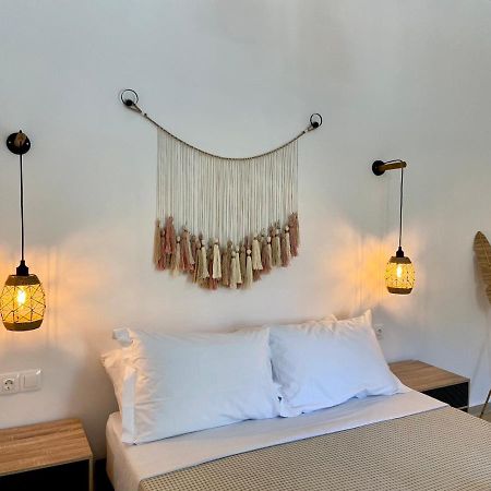 Batsi Seaside Apartment エクステリア 写真