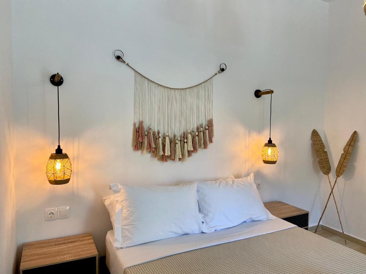 Batsi Seaside Apartment エクステリア 写真